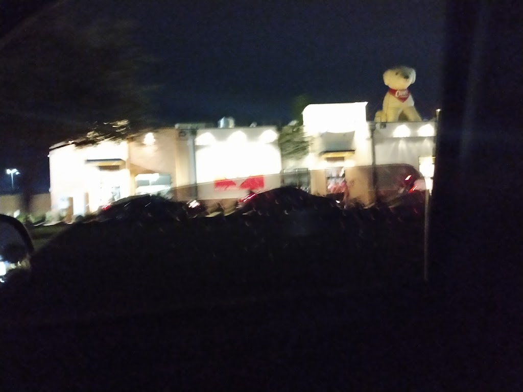 Raising Canes Chicken Fingers | meal takeaway | 12320 Lake June Rd, Balch Springs, TX 75180, USA | 9722865025 OR +1 972-286-5025