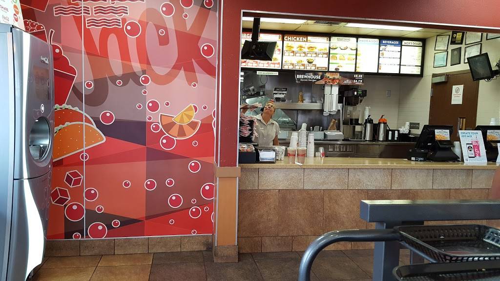 Jack in the Box | restaurant | 2405 Royal Ln, Dallas, TX 75229, USA | 9724061023 OR +1 972-406-1023