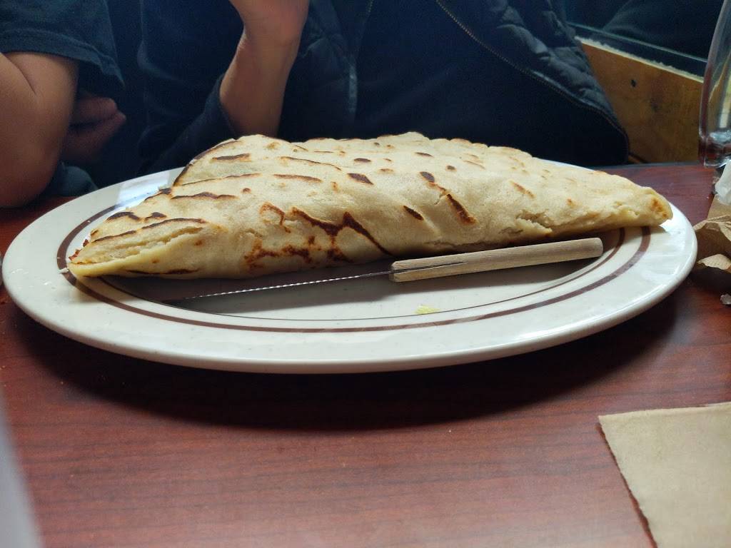 Pupuseria Mi Chalateca | restaurant | 4161 Hamilton Ave, San Jose, CA 95130, USA | 4083791149 OR +1 408-379-1149