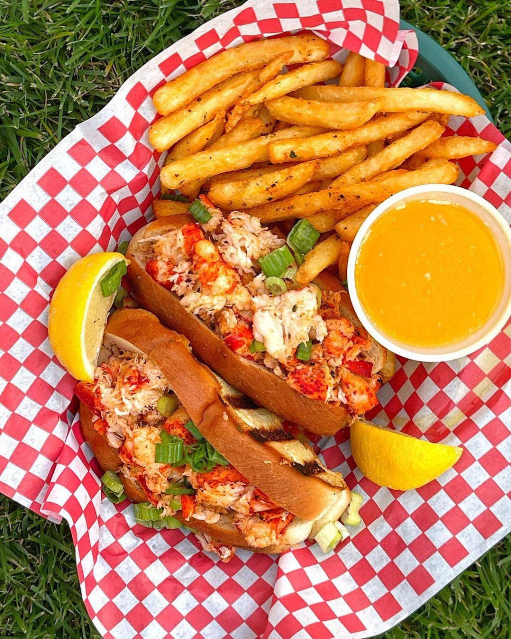 Angry Crab Shack | restaurant | 5205 E Broadway Blvd, Tucson, AZ 85711, USA | 5203727587 OR +1 520-372-7587