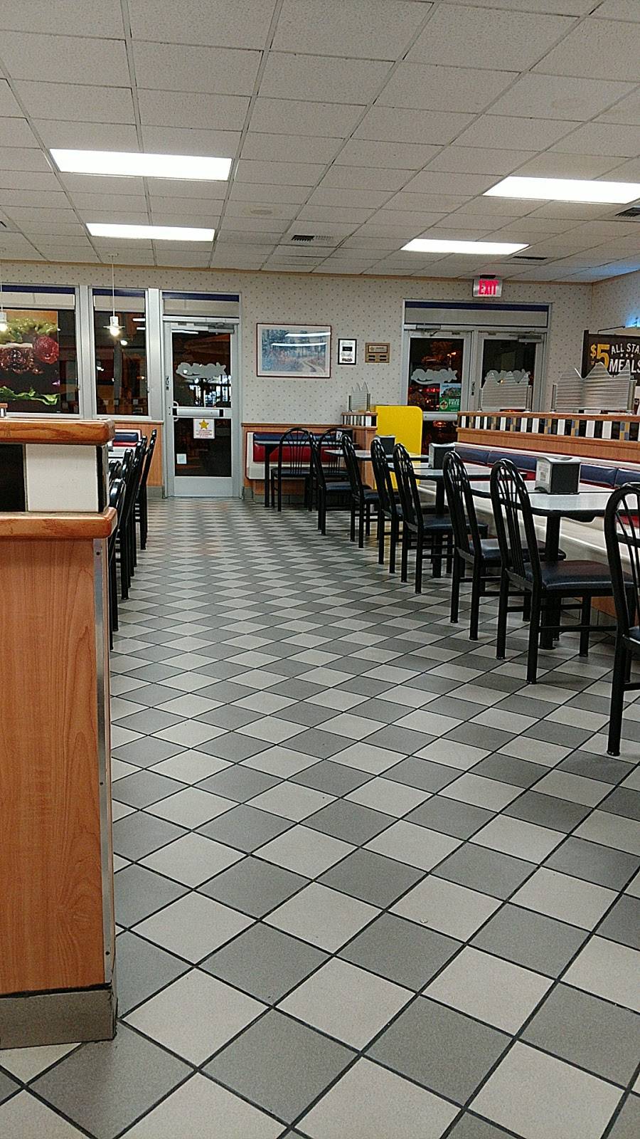 Carls Jr. | meal takeaway | 23761 Washington Ave, Murrieta, CA 92562, USA | 9518944775 OR +1 951-894-4775