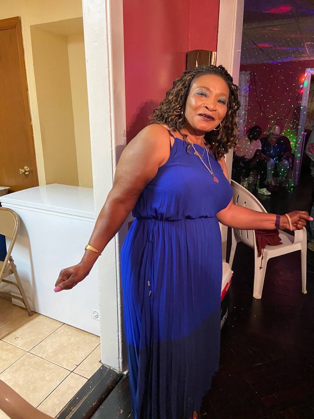 AUNTY PATS KITCHEN | restaurant | 6001 Chester Ave, Philadelphia, PA 19142, USA | 2157291238 OR +1 215-729-1238