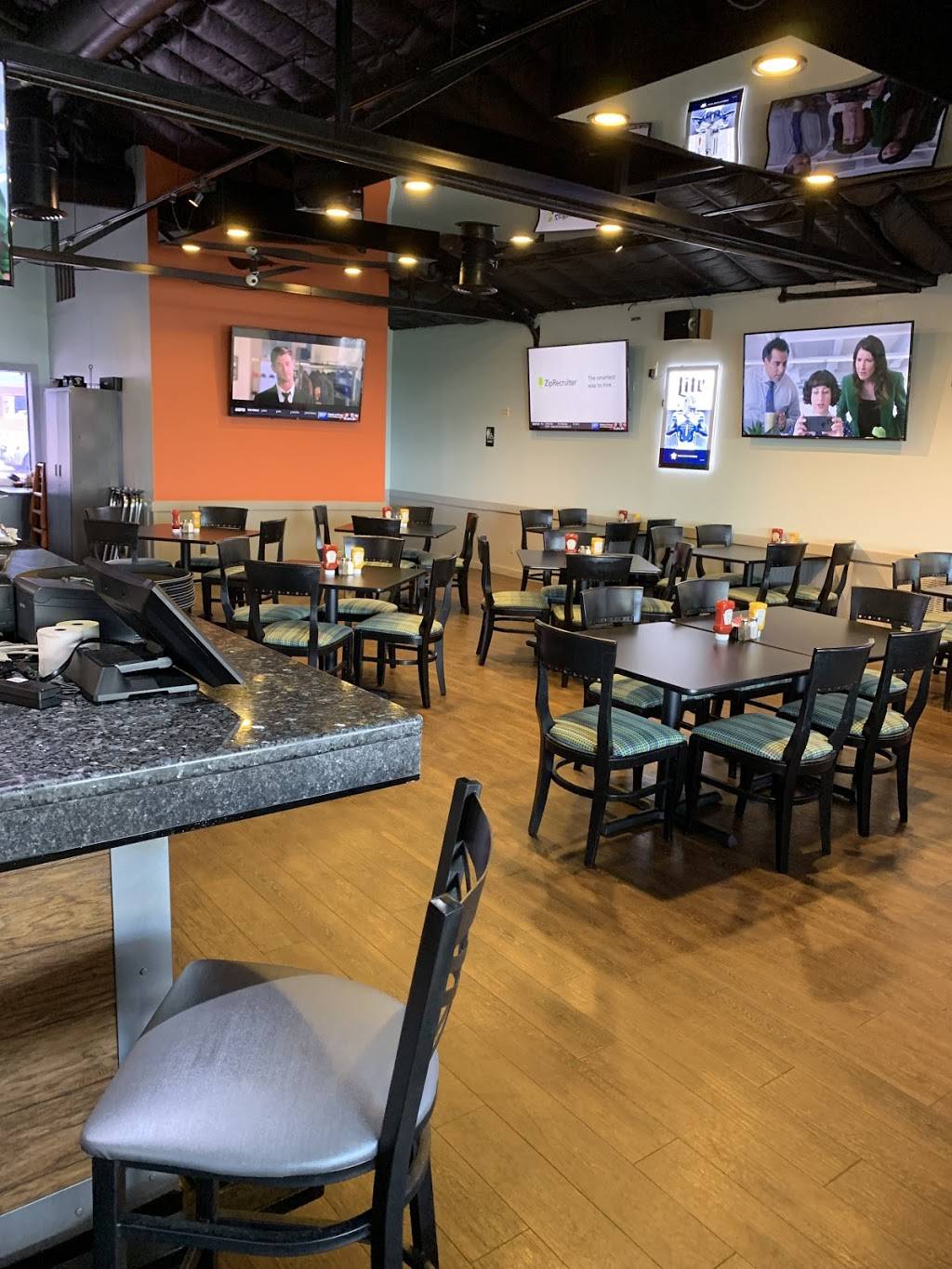 Lakeview Drafthouse | restaurant | 4847 Main St, The Colony, TX 75056, USA | 2143907574 OR +1 214-390-7574