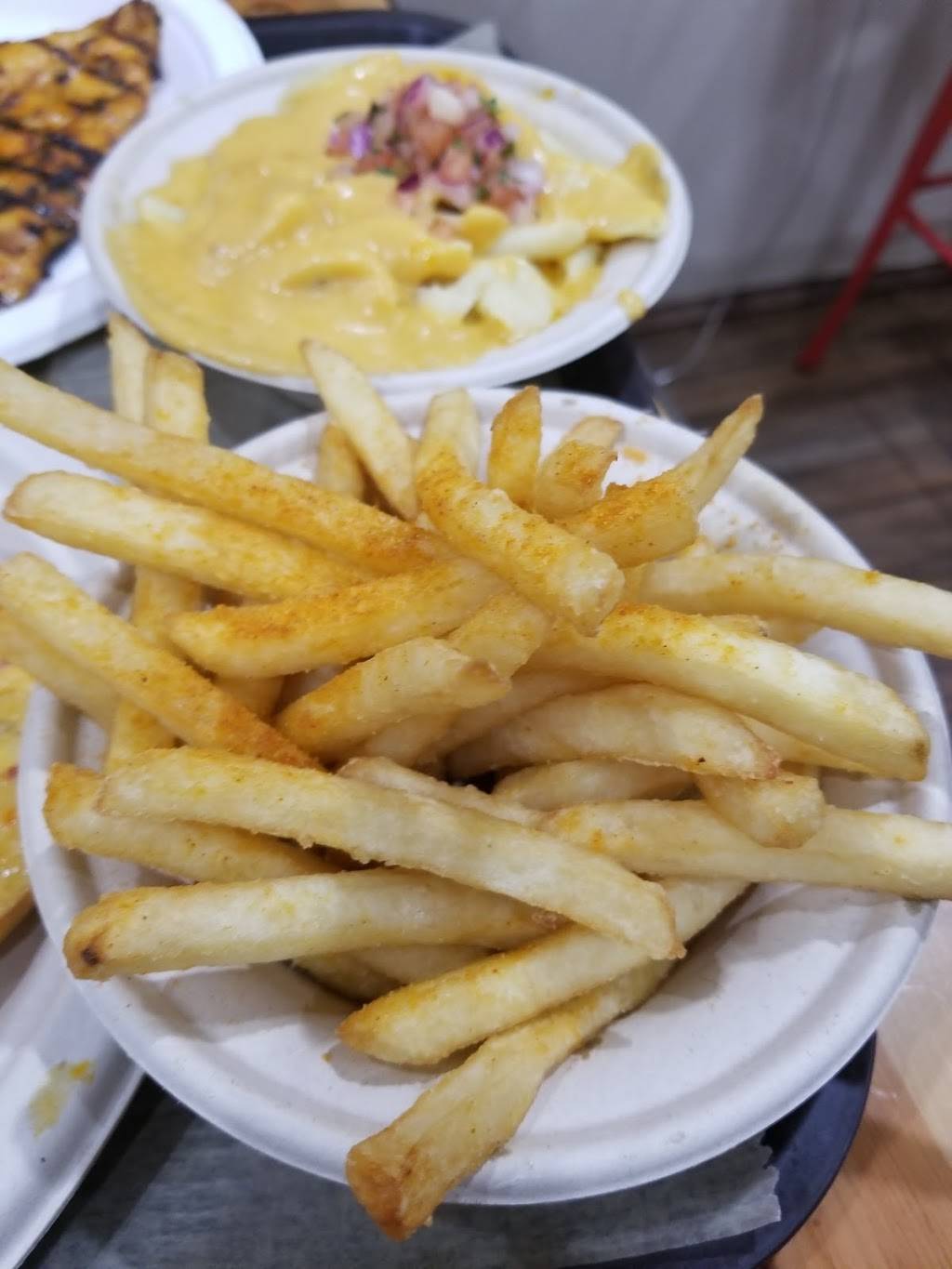 Peri Peri Grill House | restaurant | 235 Malcolm X Blvd, Brooklyn, NY 11233, USA | 9179668614 OR +1 917-966-8614