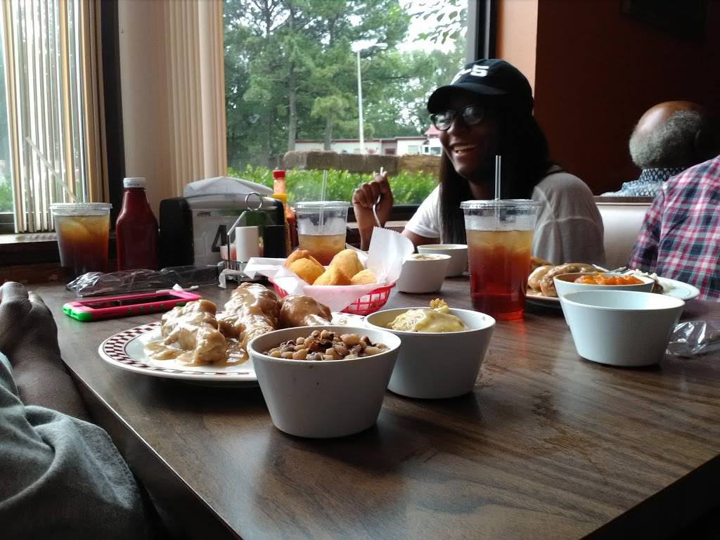 Dindies Soul Food | restaurant | 4375 Stage Rd, Memphis, TN 38128, USA | 9014747487 OR +1 901-474-7487