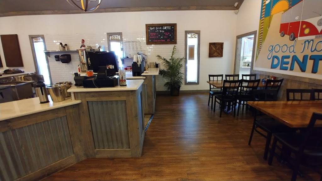 Seven Mile Cafe | cafe | 529 Bolivar St, Denton, TX 76201, USA | 9408080200 OR +1 940-808-0200