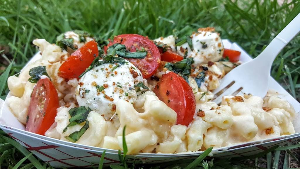 R. A. MacSammys Elbow Room | restaurant | 735 E 48th St, Minneapolis, MN 55417, USA | 6125841593 OR +1 612-584-1593