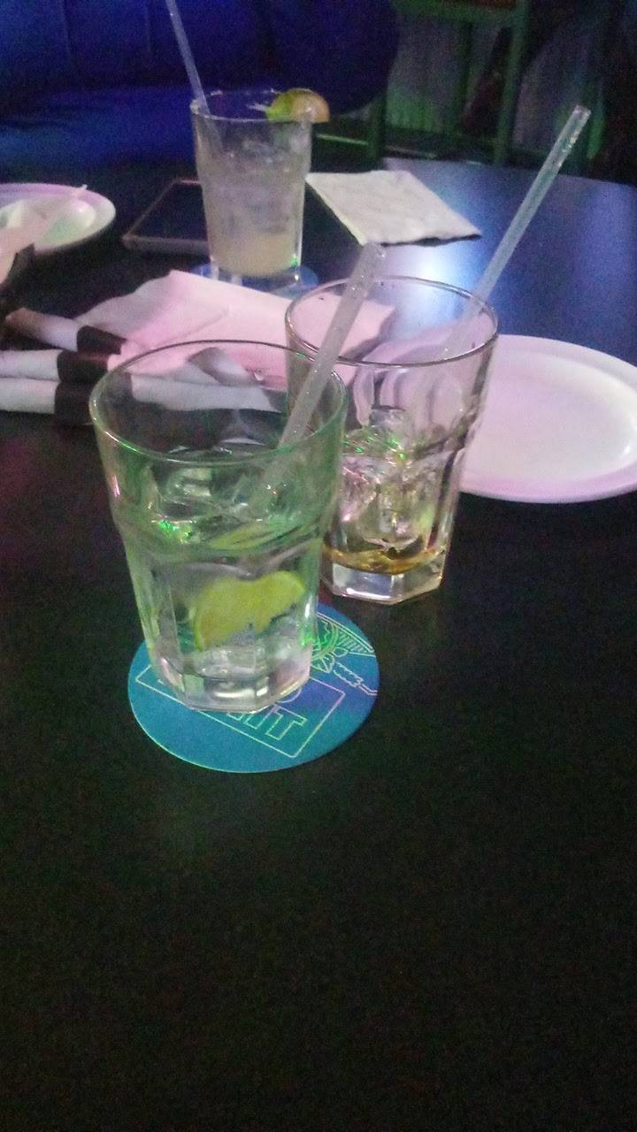 Antioch Bar & Grill | restaurant | 5410 NE Antioch Rd, Kansas City, MO 64118, USA | 8162145256 OR +1 816-214-5256