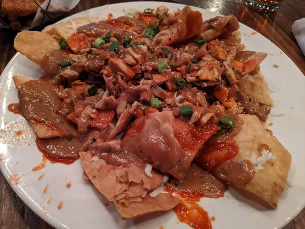 The Avenue Pub | restaurant | 405 23rd Ave, Tuscaloosa, AL 35401, USA | 2057594900 OR +1 205-759-4900