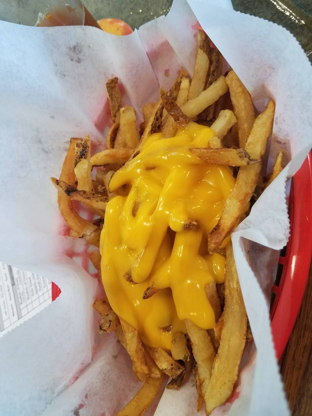 Fosters Grille | restaurant | 2975 Shasho Pl, Waldorf, MD 20603, USA | 3013749474 OR +1 301-374-9474