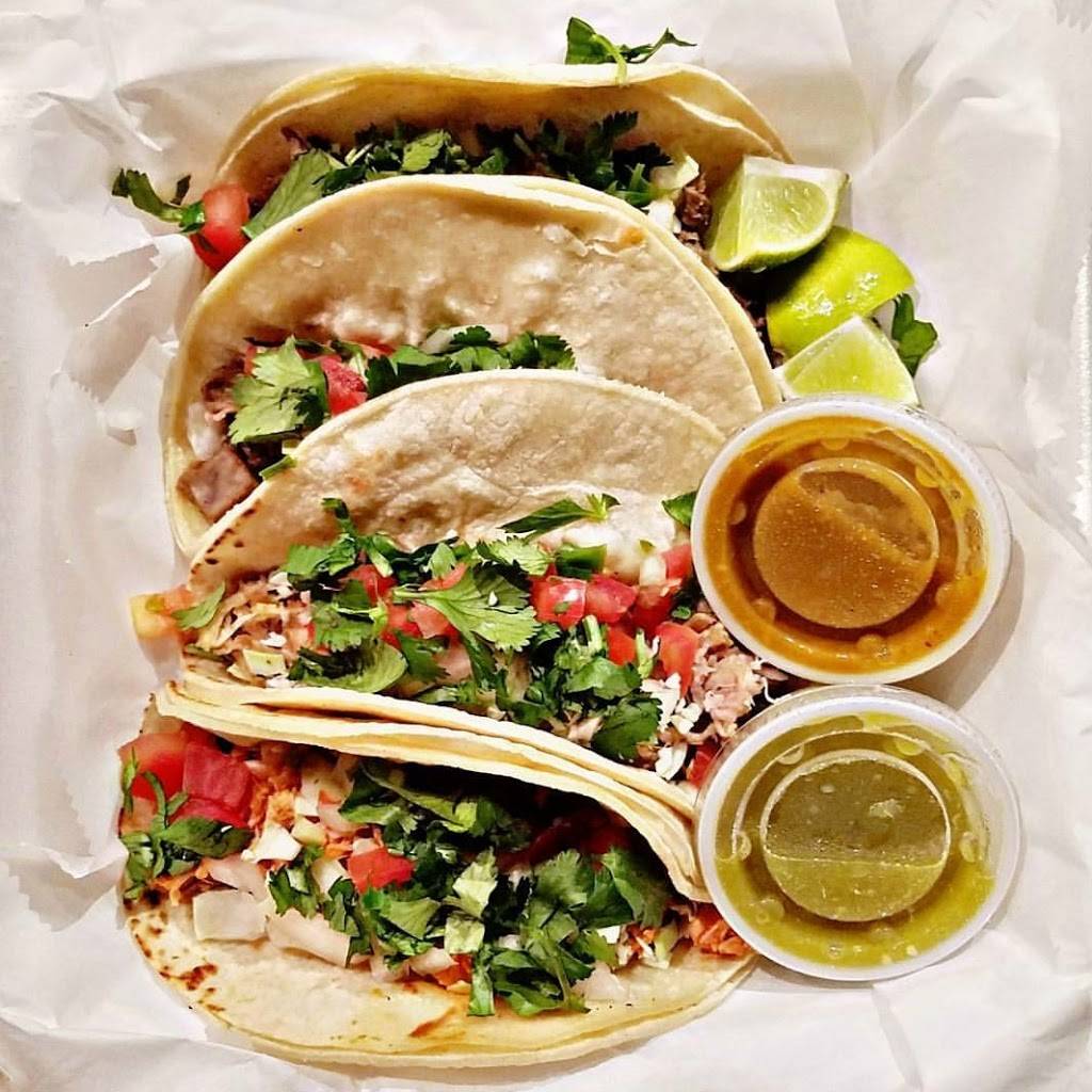 Mannys Tacos To Go | restaurant | 4445 Bee Ridge Rd, Sarasota, FL 34233, USA | 9415866809 OR +1 941-586-6809