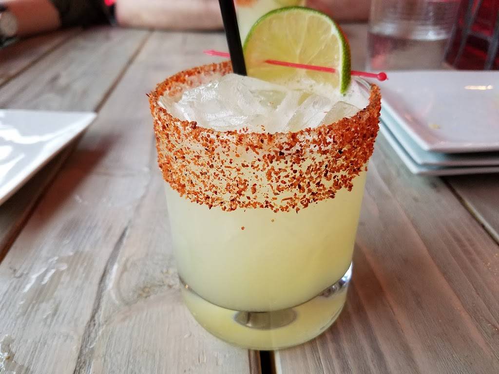 Rojo Gusano | restaurant | 3830 W Lawrence Ave, Chicago, IL 60625, USA | 7735394398 OR +1 773-539-4398