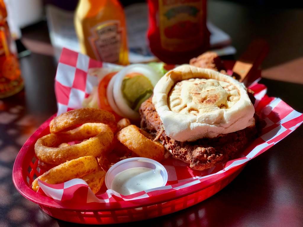 Stumpys Bar & Grill | restaurant | 423 Main St, Duncombe, IA 50532, USA | 5155434222 OR +1 515-543-4222