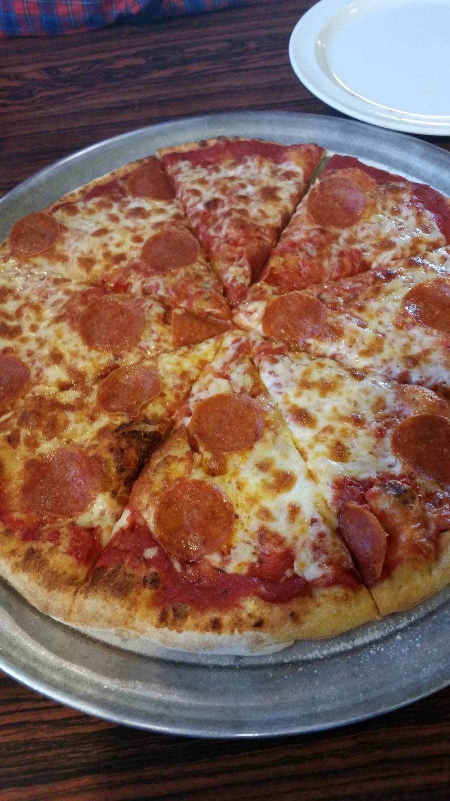 Pizza Mart | restaurant | 1329 E Main St, Mesa, AZ 85203, USA | 4809624233 OR +1 480-962-4233