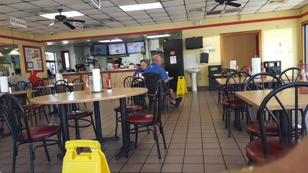 Cape Fear BBQ & Chicken | restaurant | 523 Grove St, Fayetteville, NC 28301, USA | 9104831884 OR +1 910-483-1884