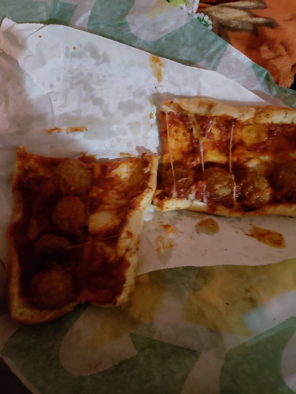 Subway Restaurants | restaurant | 2425 S Cockrell Hill Rd, Dallas, TX 75211, USA | 2143373900 OR +1 214-337-3900