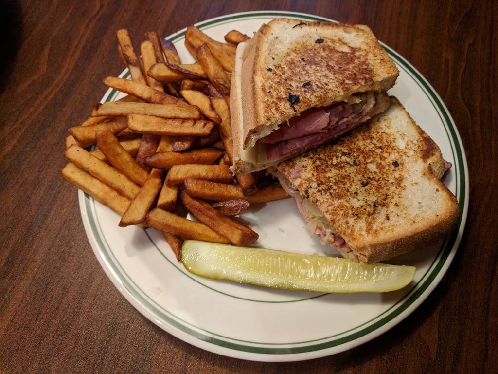 Le Bob | restaurant | 4855 Boulevard des Forges, Trois-Rivières, QC G8Y 4Z3, Canada | 8198405202 OR +1 819-840-5202