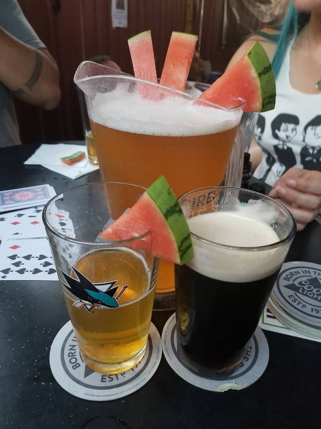 Paul & Eddies Monta Vista Inn | restaurant | 21619 Stevens Creek Blvd, Cupertino, CA 95014, USA | 4082522226 OR +1 408-252-2226