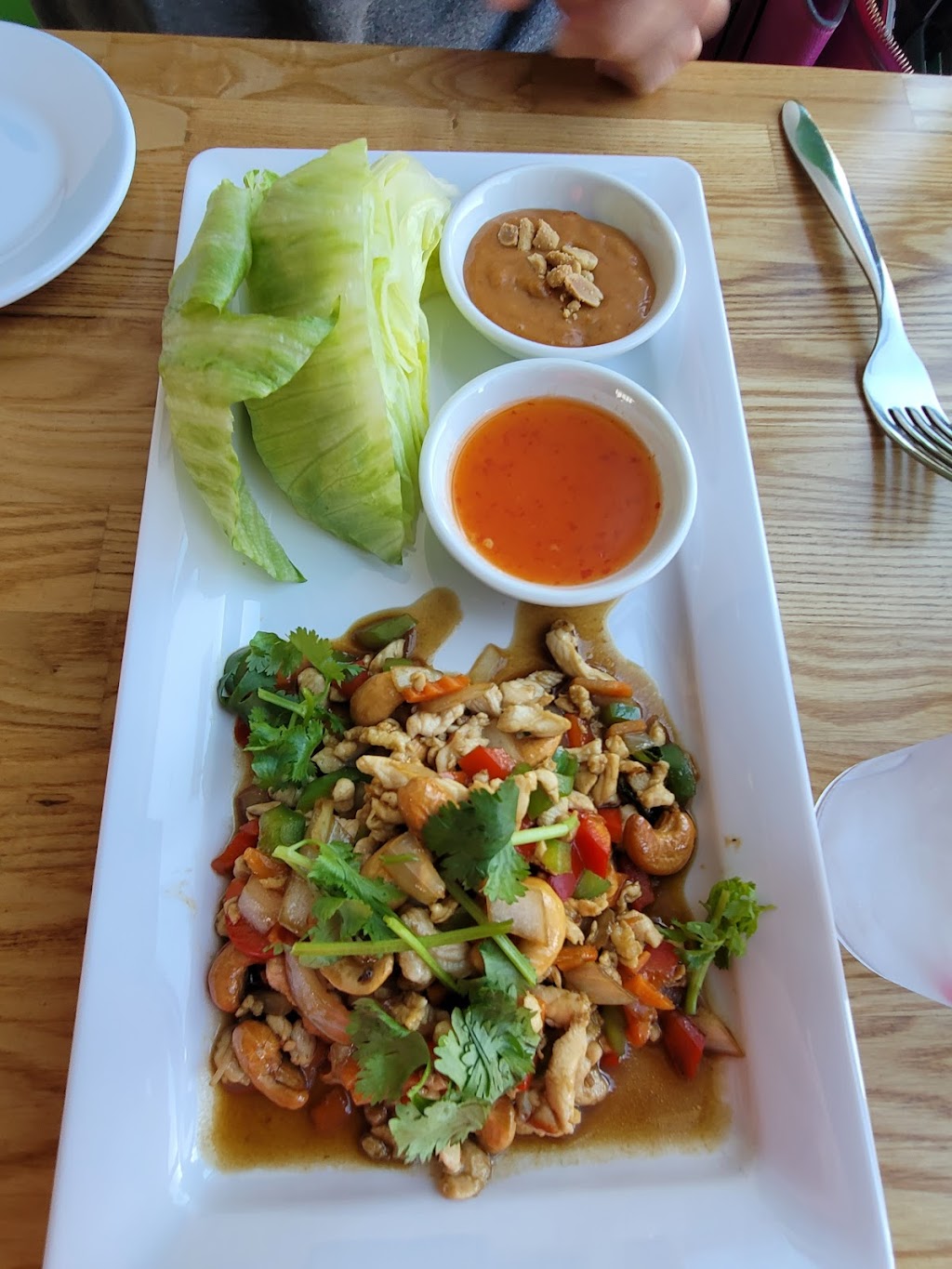 Sweet Rice Lao-Thai Eats | restaurant | 3141 E Broad St Suite 203, Mansfield, TX 76063, USA | 6824008881 OR +1 682-400-8881