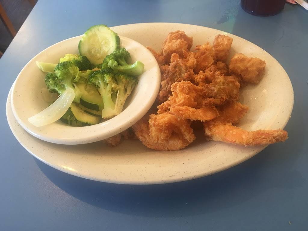 Fannett Seafood | restaurant | 18746 FM 365, Beaumont, TX 77705, USA | 4097942177 OR +1 409-794-2177