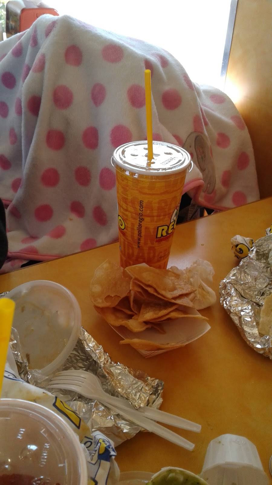 Pollo Regio | restaurant | 1216 SW Wilshire Blvd, Burleson, TX 76028, USA | 8172955131 OR +1 817-295-5131