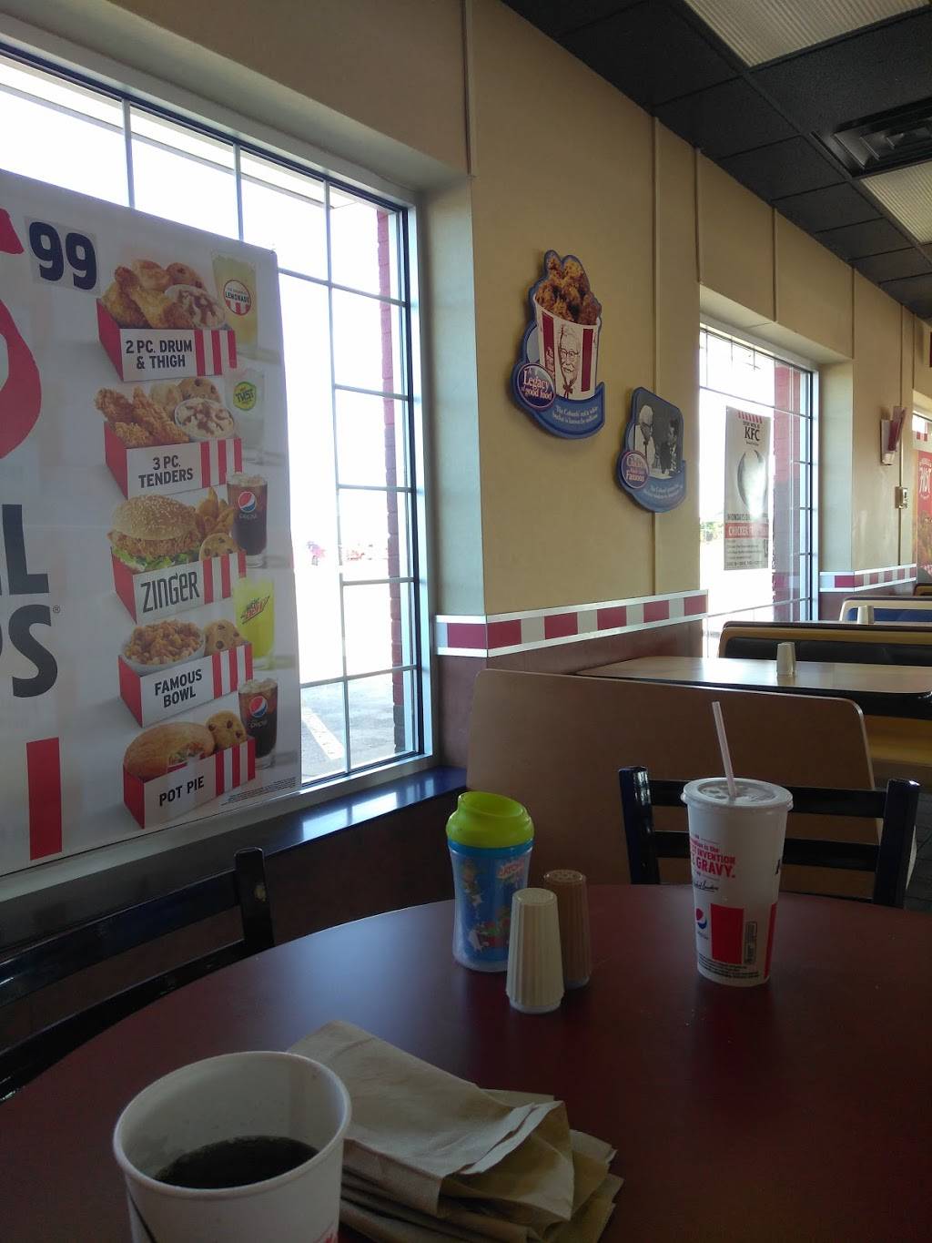 KFC | restaurant | 1311 E Jackson St, Hugo, OK 74743, USA | 5803264088 OR +1 580-326-4088