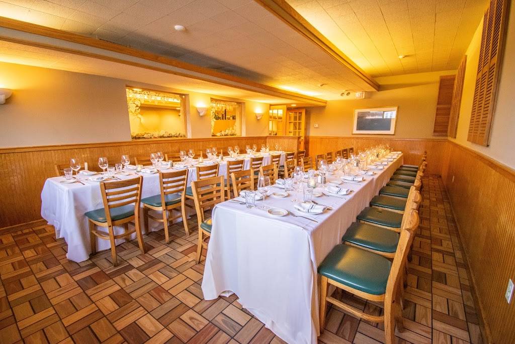 The Venetian Weymouth | restaurant | 909 Broad St, Weymouth, MA 02189, USA | 7813374363 OR +1 781-337-4363