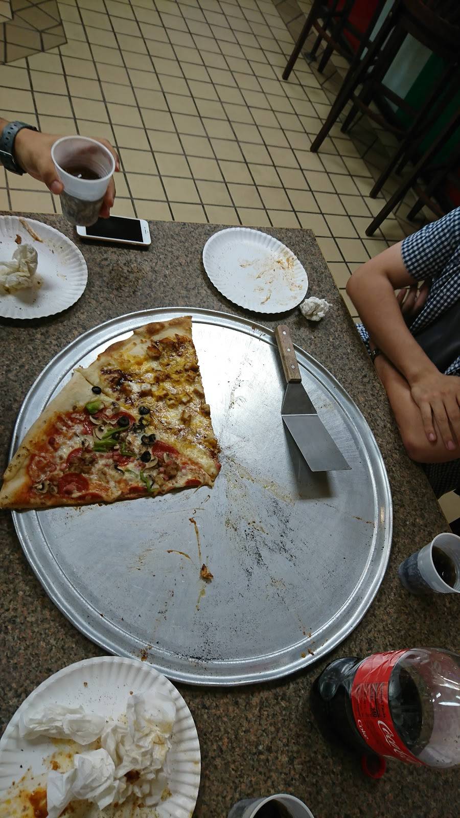 Bizzarro Pizza | restaurant | 635 S Wickham Rd, West Melbourne, FL 32904, USA | 3219530334 OR +1 321-953-0334