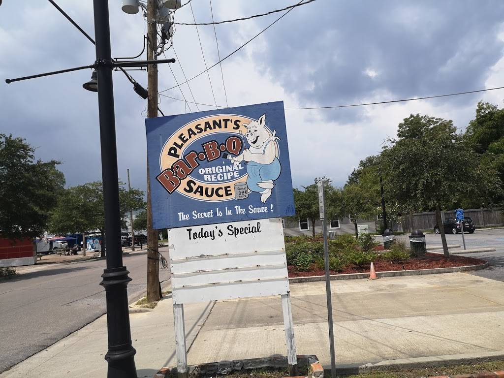Pleasants BBQ Ocean Springs | restaurant | 1415 Government St, Ocean Springs, MS 39564, USA | 2288753384 OR +1 228-875-3384