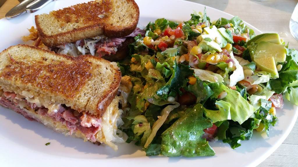 Vinaigrette | restaurant | 1828 Central Ave SW, Albuquerque, NM 87104, USA | 5058425507 OR +1 505-842-5507