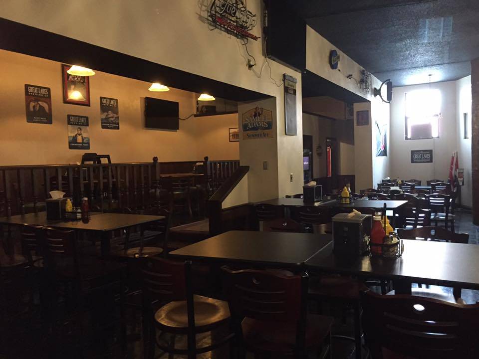 Rayz Route 20 | restaurant | 106 E Main St, Bellevue, OH 44811, USA | 4194836557 OR +1 419-483-6557