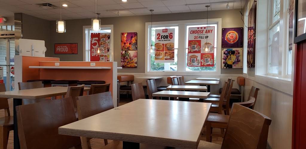 Taco Bell | meal takeaway | 4200 SW 64th Ave, Davie, FL 33314, USA | 9545841066 OR +1 954-584-1066