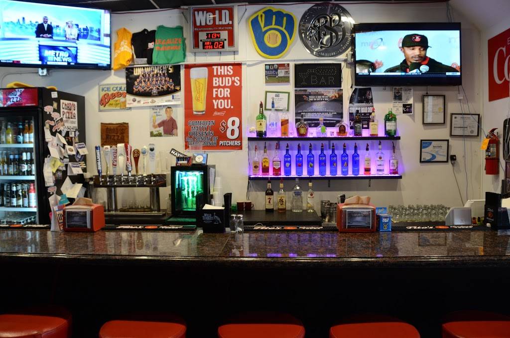 Chads Pizza & Restaurant | restaurant | 909 W 23rd St, Cedar Falls, IA 50613, USA | 3192422263 OR +1 319-242-2263