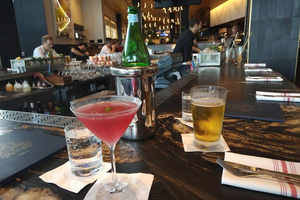 Earls Kitchen + Bar | restaurant | 4200 Conroy Rd H246, Orlando, FL 32839, USA | 4073458260 OR +1 407-345-8260