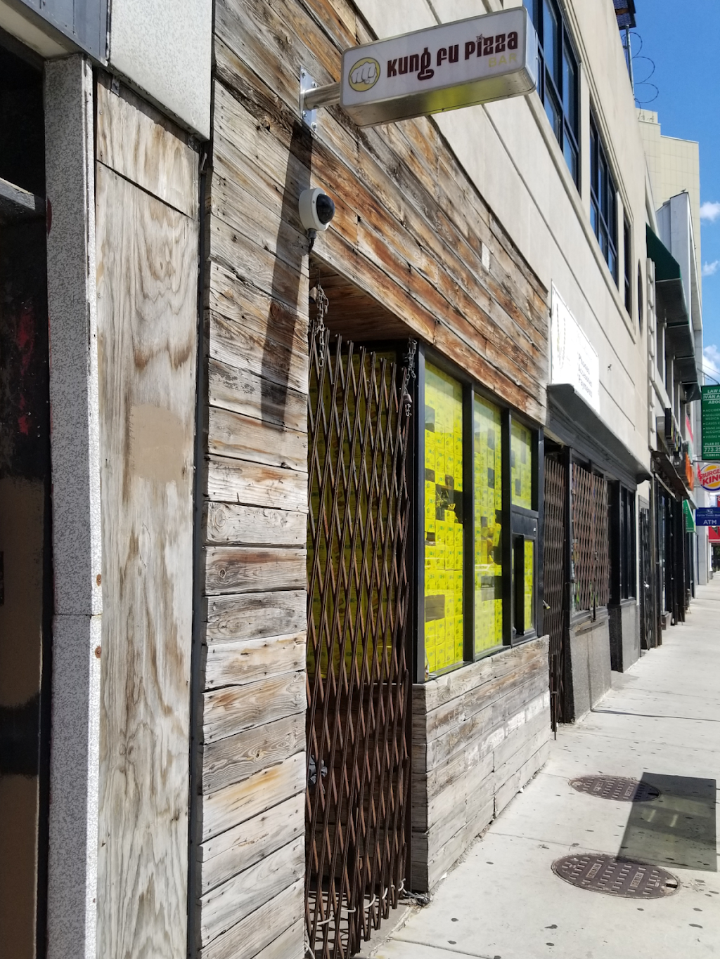 Kung Fu Pizza Bar | restaurant | 1225 N Milwaukee Ave, Chicago, IL 60642, USA | 7733287499 OR +1 773-328-7499