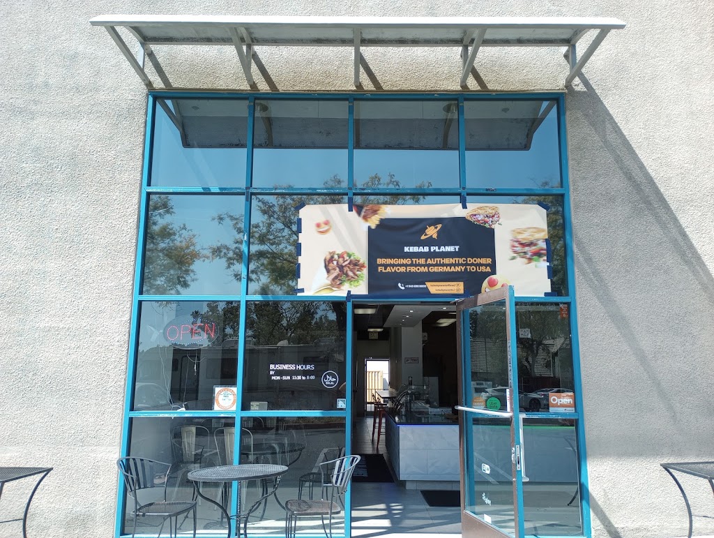 Kebab Planet | restaurant | 22641 Lake Forest Dr Suite B4, Lake Forest, CA 92630, USA | 2137606969 OR +1 213-760-6969