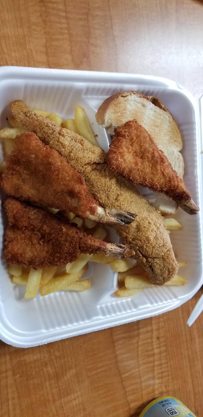 T Js Seafood | restaurant | 7110 Cameron Rd, Austin, TX 78752, USA | 5124699038 OR +1 512-469-9038