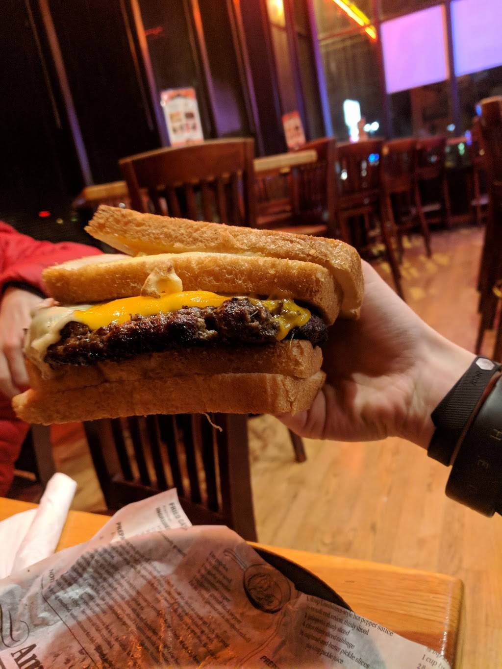 Charcoal Grill & Rotisserie | restaurant | 5745 75th St, Kenosha, WI 53142, USA | 2629429896 OR +1 262-942-9896