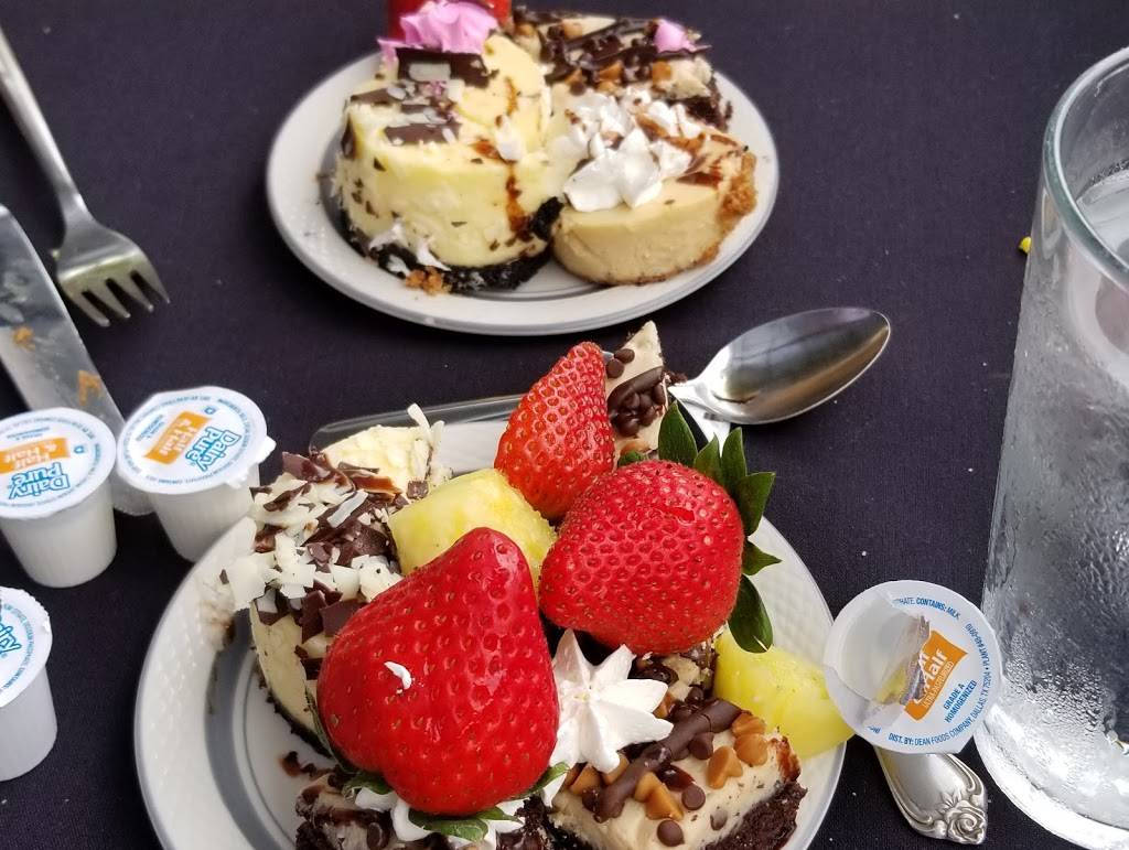 Gardens Restaurant | restaurant | 13765 Southern Oaks Dr, Burleson, TX 76028, USA | 8177312547 OR +1 817-731-2547