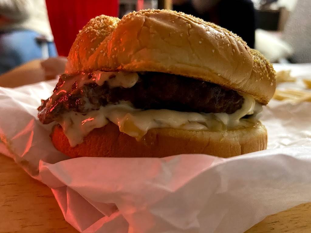 Burger Ranch | restaurant | 820 S 38th St, Tacoma, WA 98418, USA | 2534723069 OR +1 253-472-3069