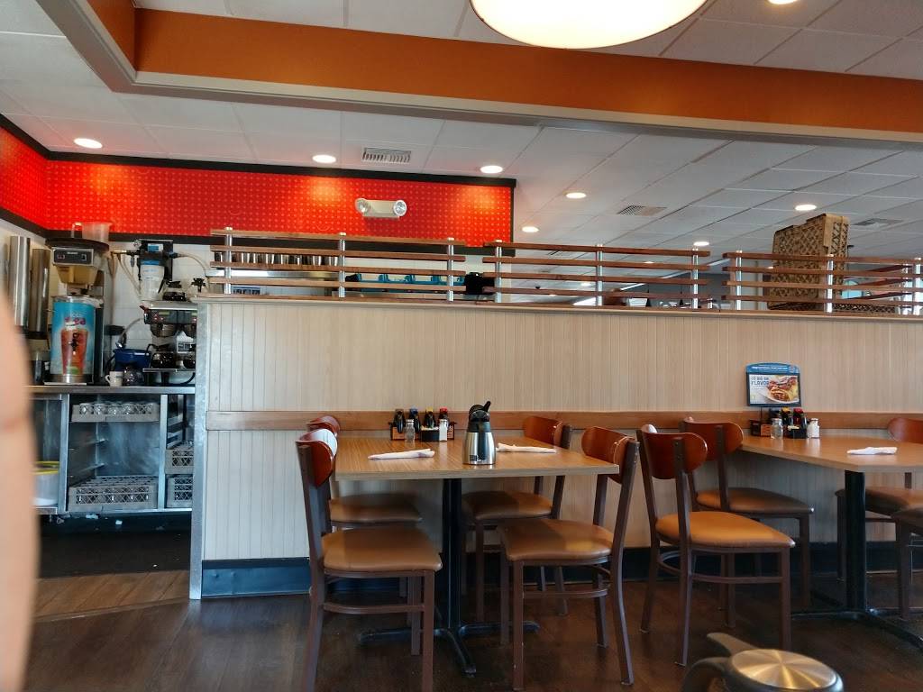 IHOP | restaurant | 8146 S Tryon St, Charlotte, NC 28273, USA | 7045885252 OR +1 704-588-5252