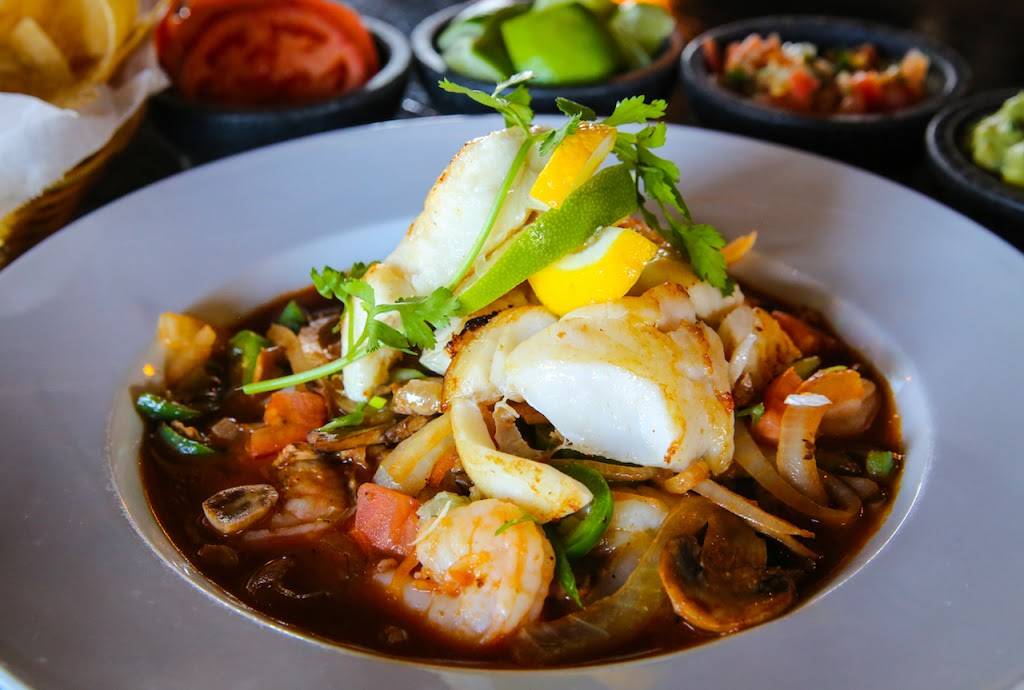 Mexquite Mexican Restaurant | night club | 25095 Blue Ravine Rd, Folsom, CA 95630, USA | 9169848607 OR +1 916-984-8607