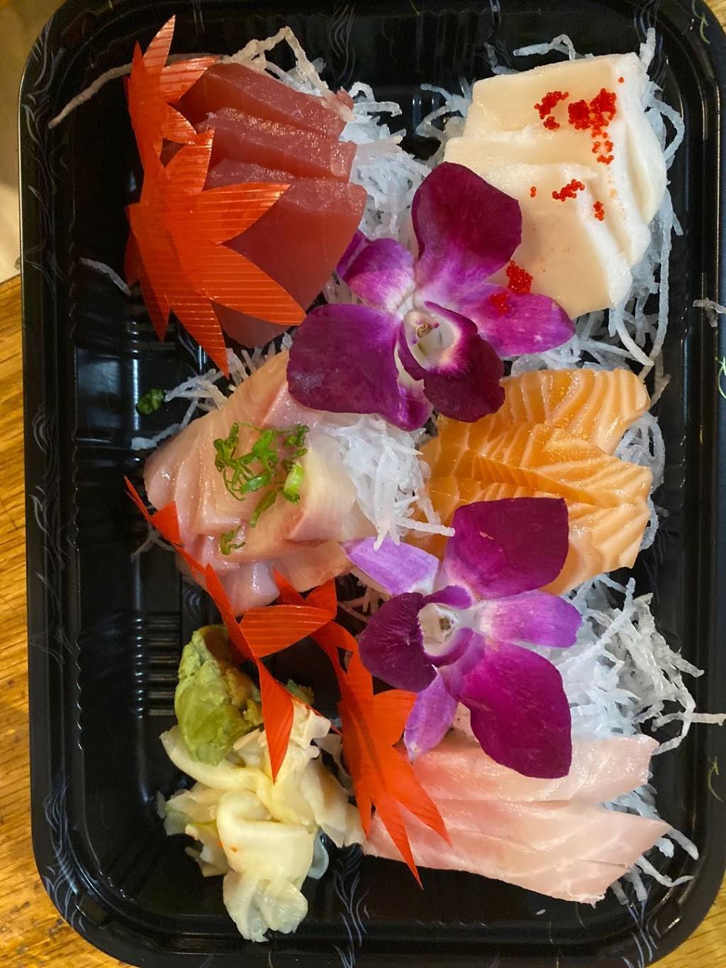 Tokyo Sushi Restaurant | meal takeaway | 172 Queen St, Southington, CT 06489, USA | 8602760706 OR +1 860-276-0706