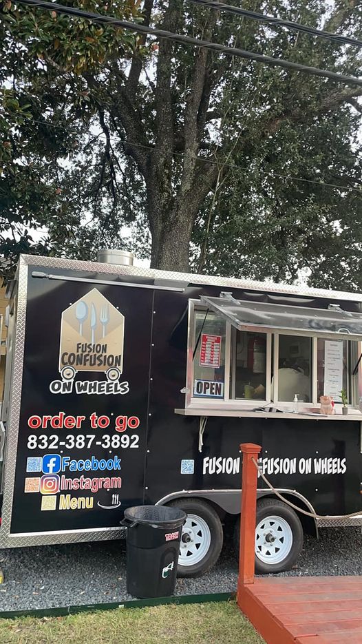 Fusion Confusion on Wheels | restaurant | 971 Wakefield Dr, Houston, TX 77018, USA | 8323873892 OR +1 832-387-3892
