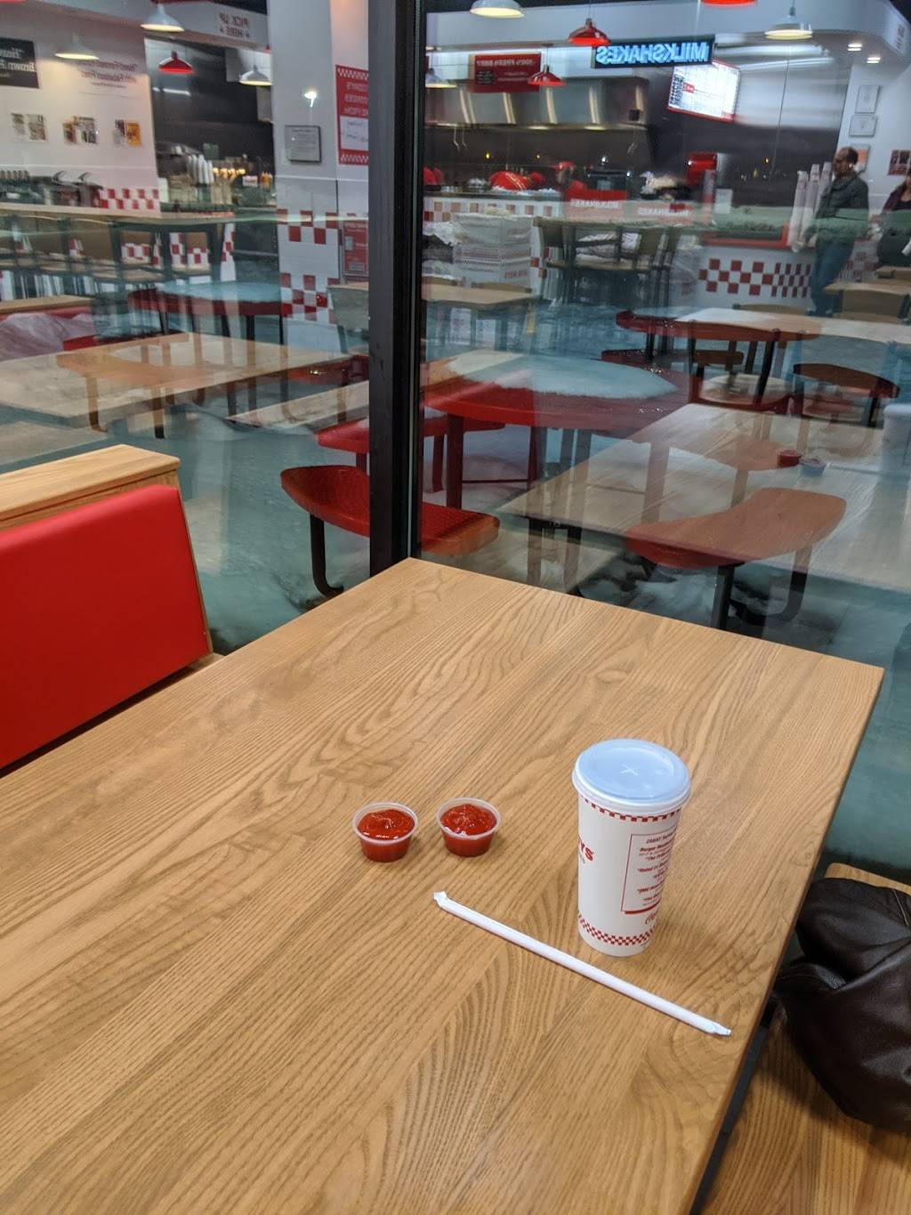 Five Guys | restaurant | 4 Kelch Dr, Malta, NY 12020, USA | 5182895645 OR +1 518-289-5645