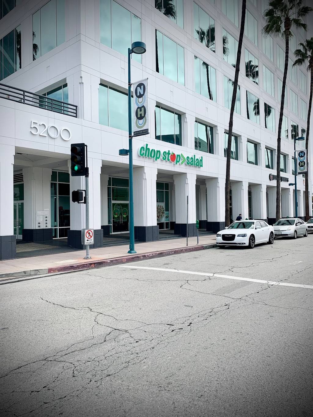 Chop Stop | restaurant | 5200 Lankershim Blvd Suite 160, North Hollywood, CA 91601, USA | 8189274226 OR +1 818-927-4226