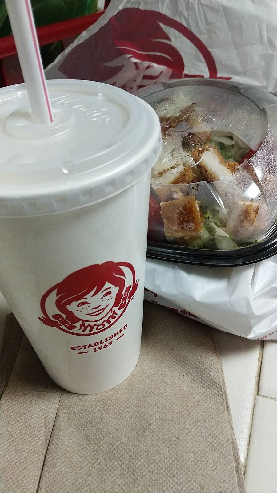 Wendys | restaurant | 149 Westport Ave, Norwalk, CT 06851, USA | 2033540821 OR +1 203-354-0821