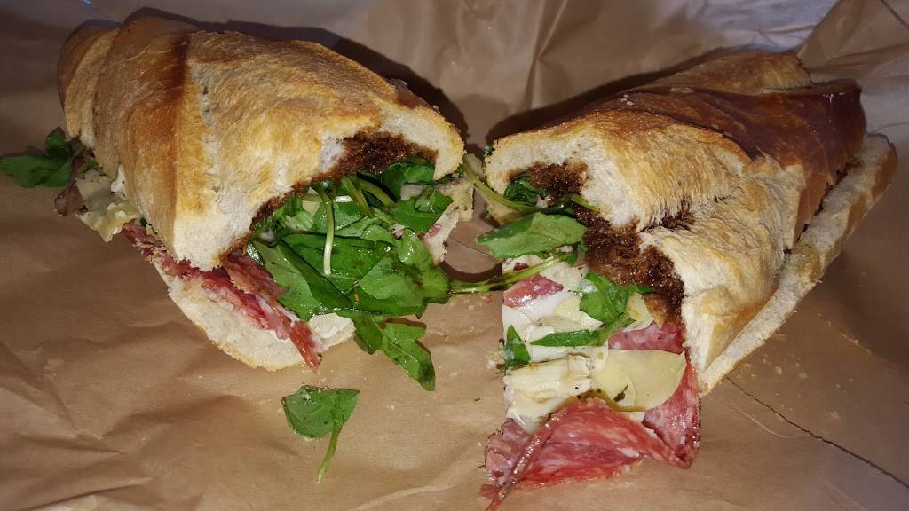 BLACK HOGG SANDWICHES | restaurant | 2852 Sunset Blvd, Los Angeles, CA 90026, USA | 3239532820 OR +1 323-953-2820