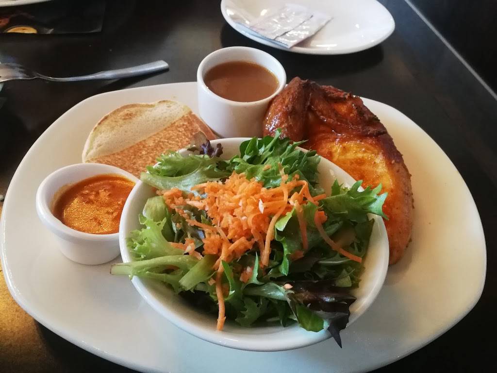 Rôtisserie St-Hubert | restaurant | 2000 Rue de lInterlude, Québec, QC G3K 0R6, Canada | 4186941234 OR +1 418-694-1234