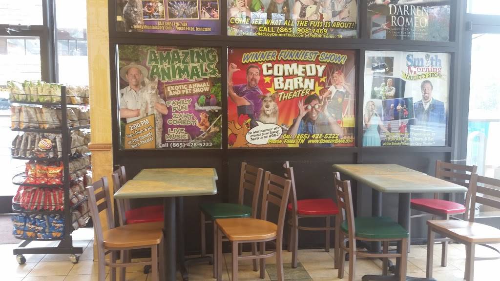 Subway | restaurant | 600 Parkway, Gatlinburg, TN 37738, USA | 8654304690 OR +1 865-430-4690